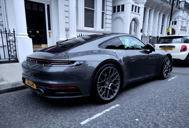 Porsche 992 Carrera S