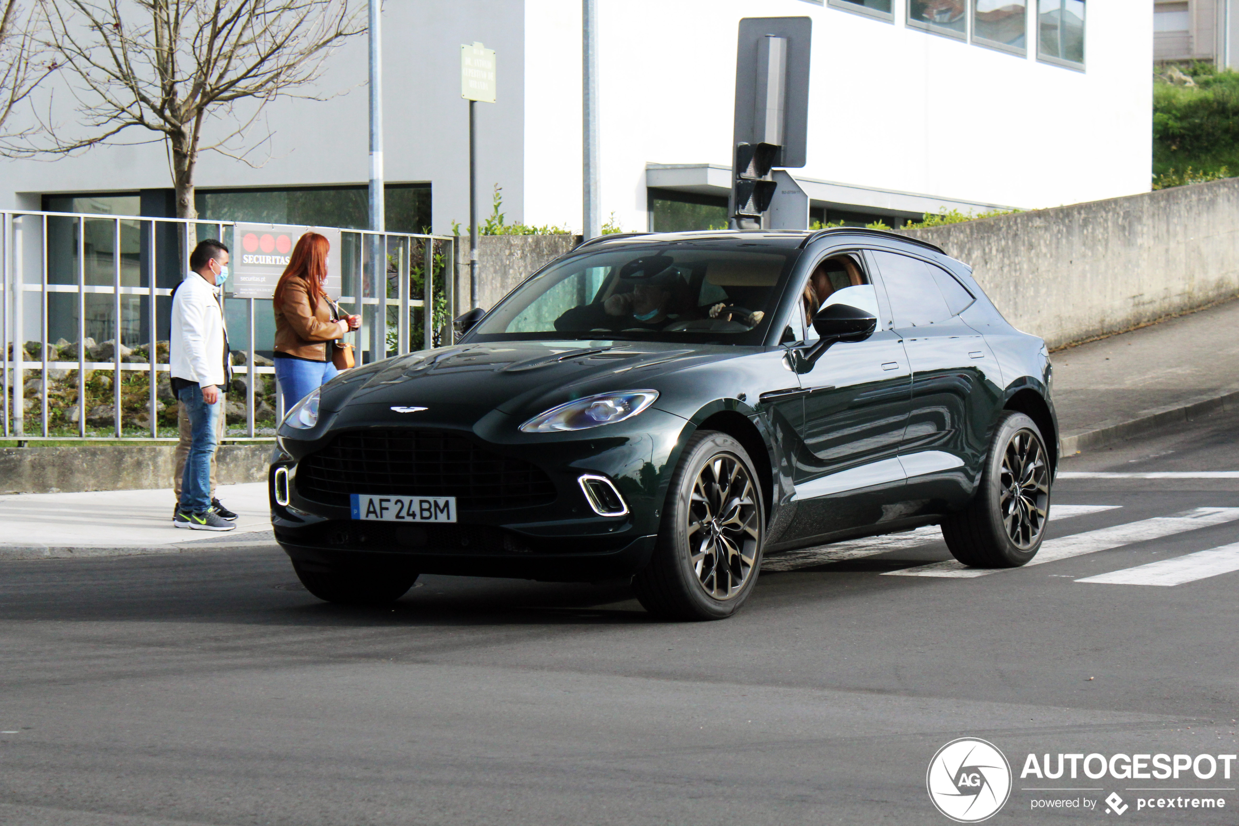 Aston Martin DBX