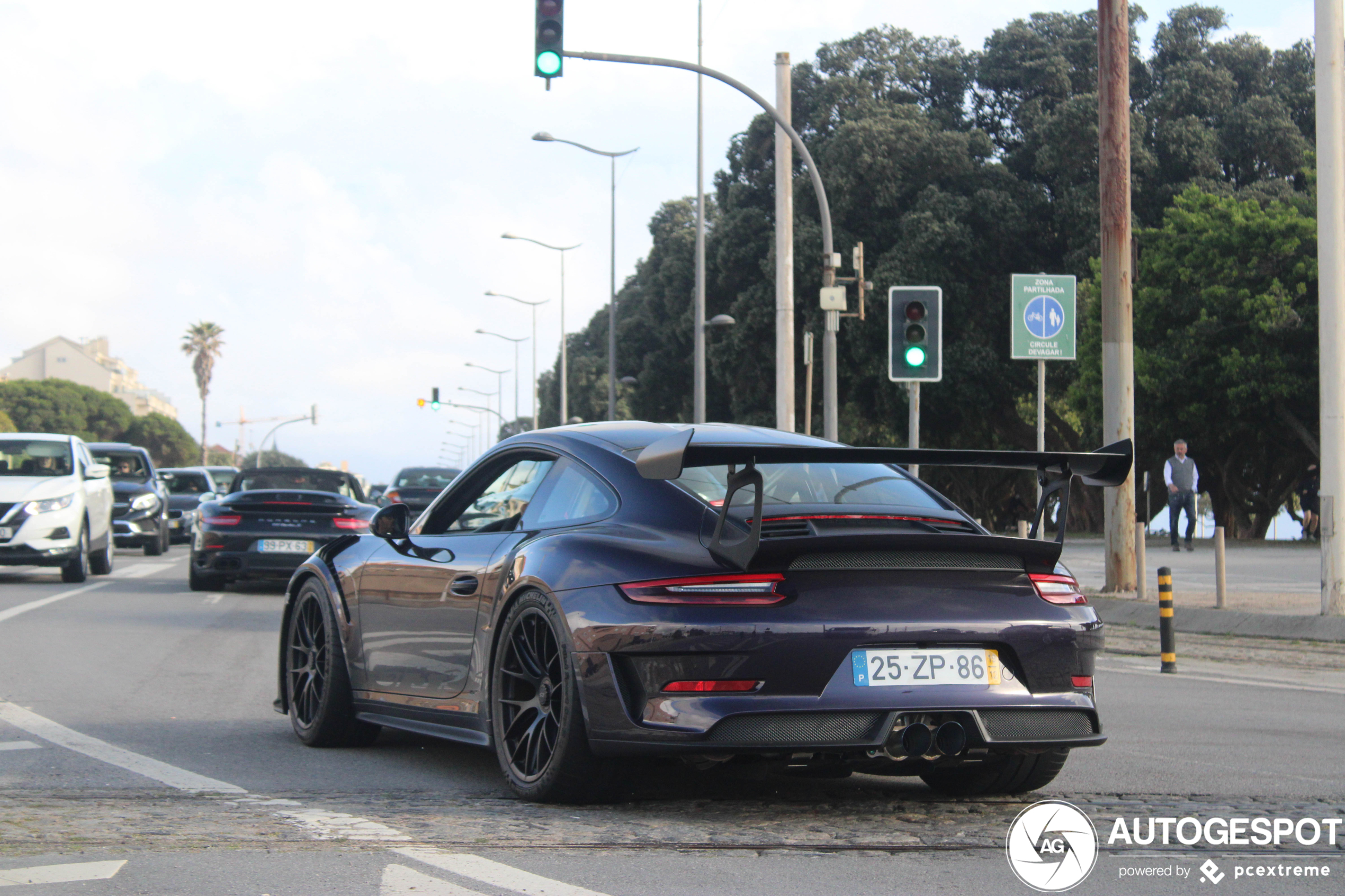 Porsche 991 GT3 RS MkII Weissach Package