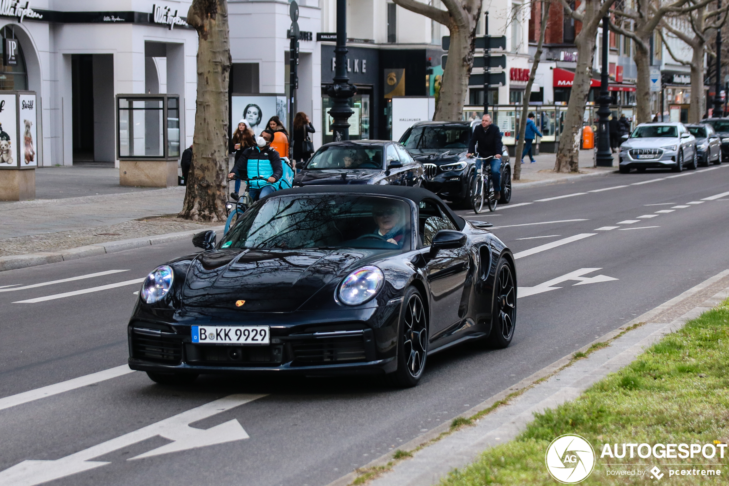 Porsche 992 Turbo S Cabriolet