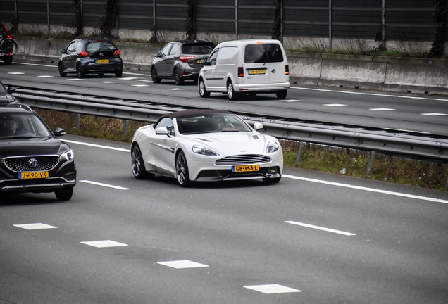 Aston Martin Vanquish Volante