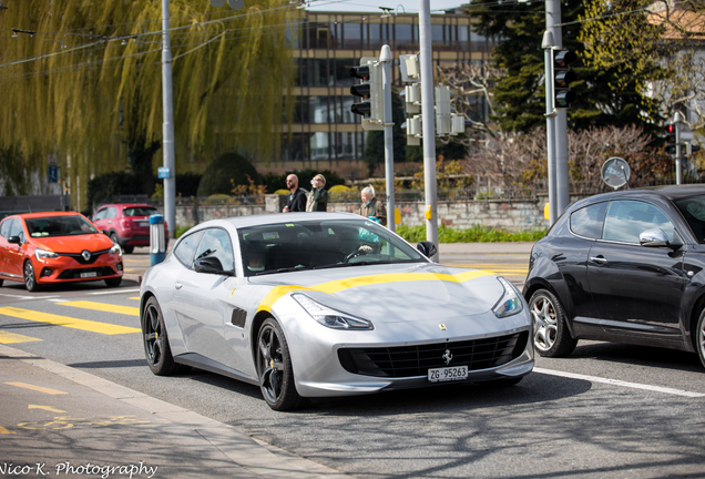 Ferrari GTC4Lusso