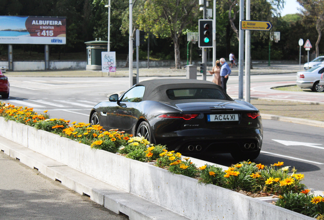 Jaguar F-TYPE R Convertible 2017