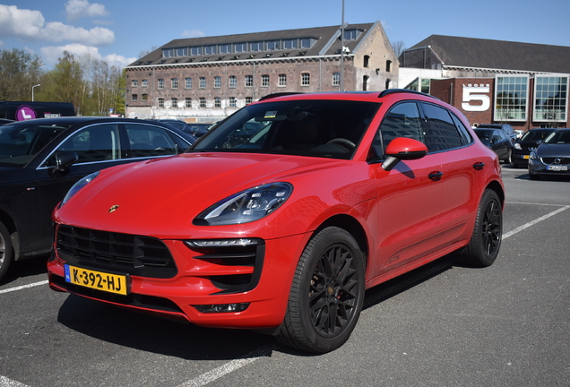 Porsche 95B Macan GTS MkI