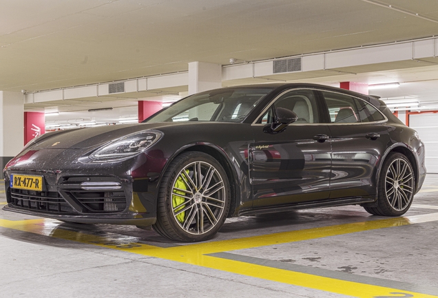 Porsche 971 Panamera Turbo S E-Hybrid Sport Turismo