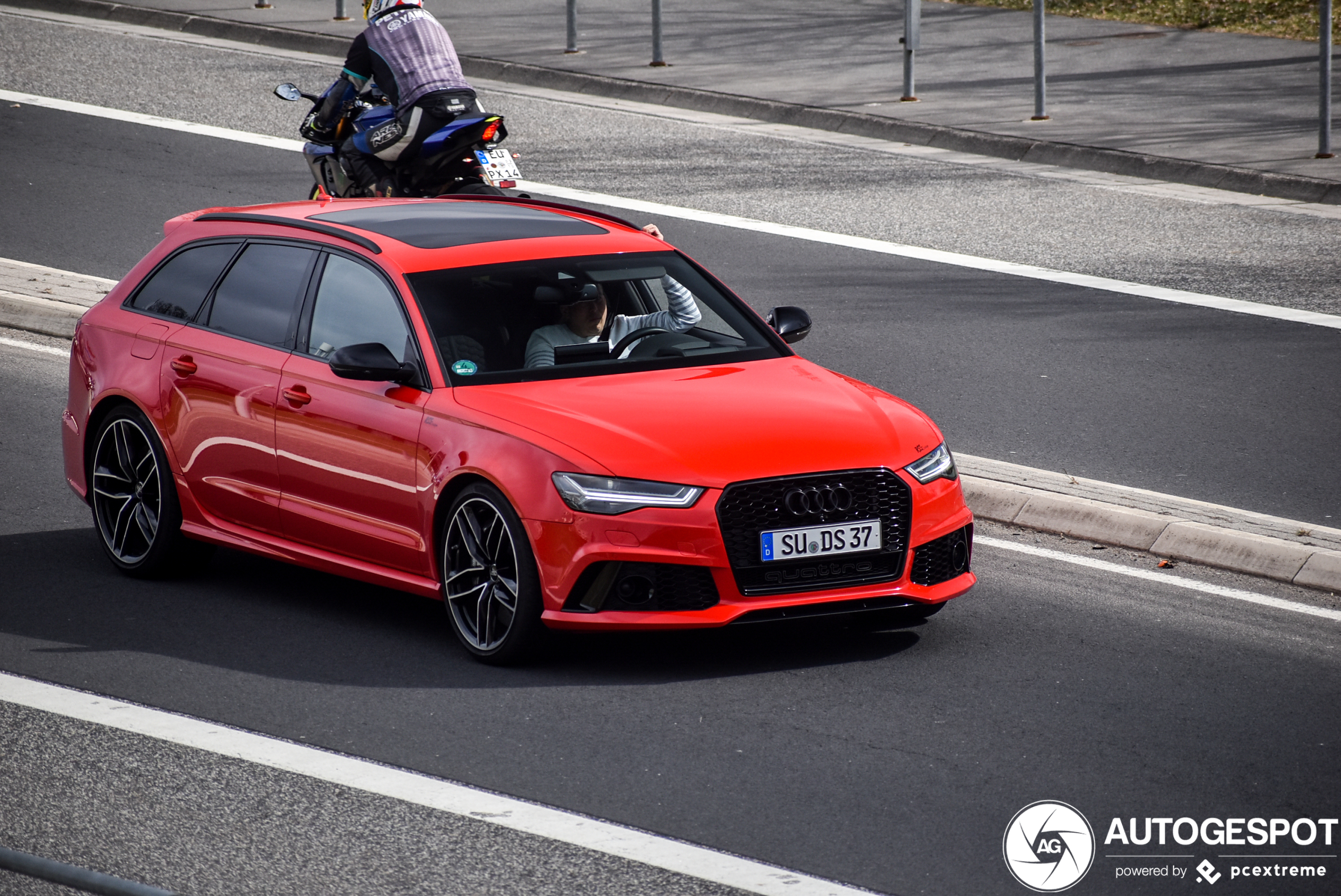 Audi RS6 Avant C7 2015