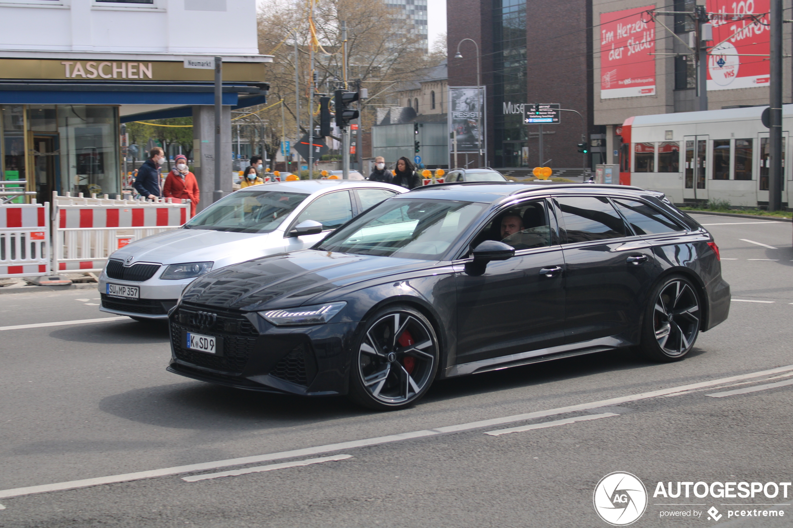 Audi RS6 Avant C8