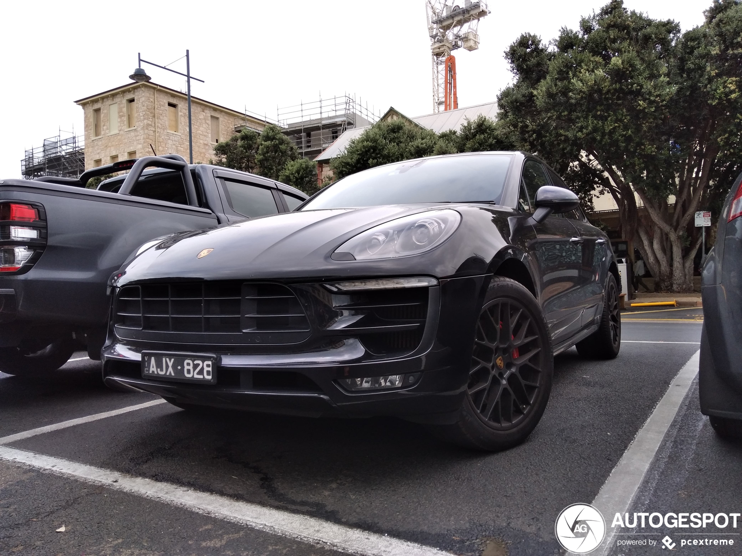 Porsche 95B Macan GTS