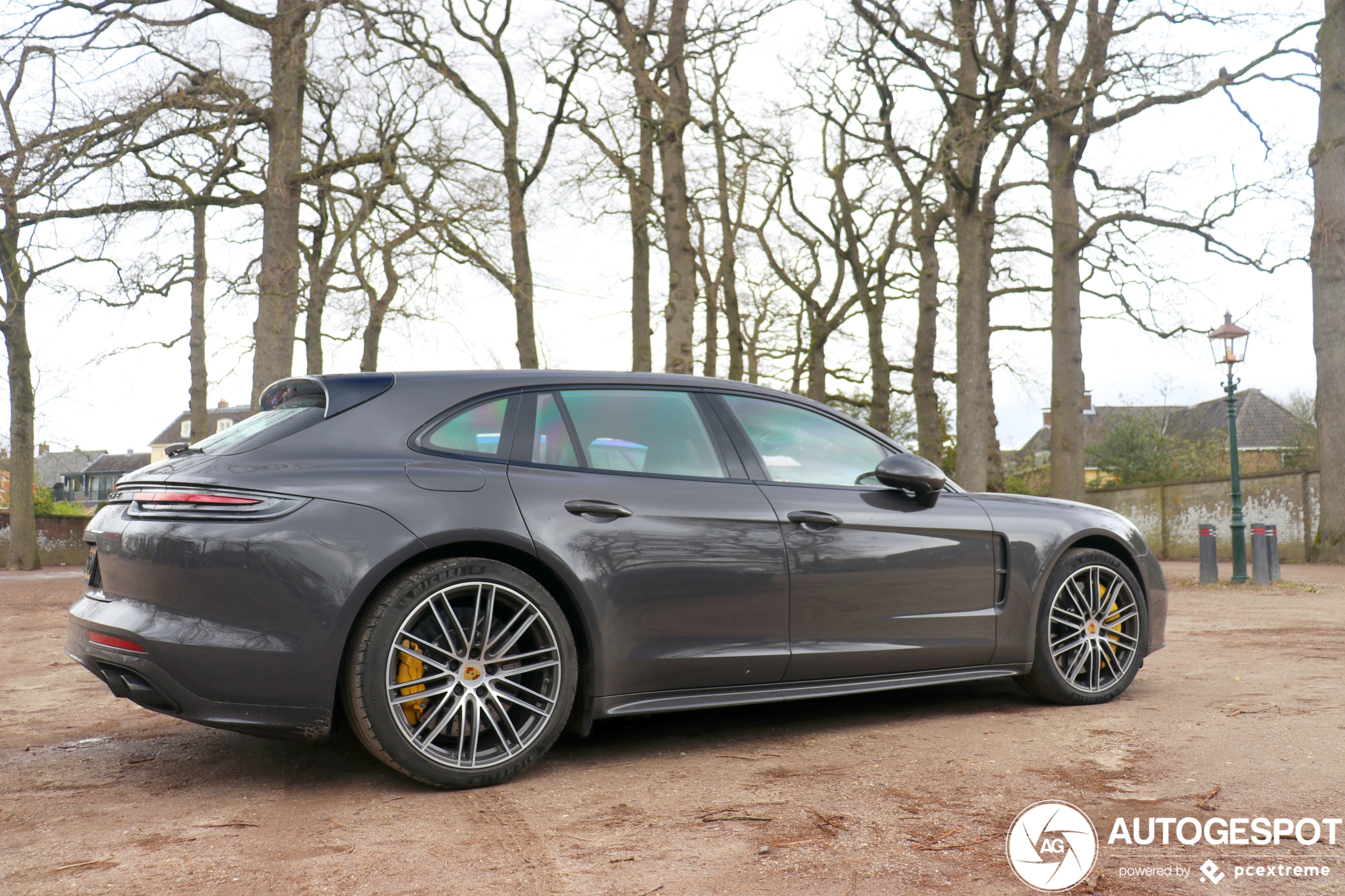 Porsche 971 Panamera Turbo S E-Hybrid Sport Turismo