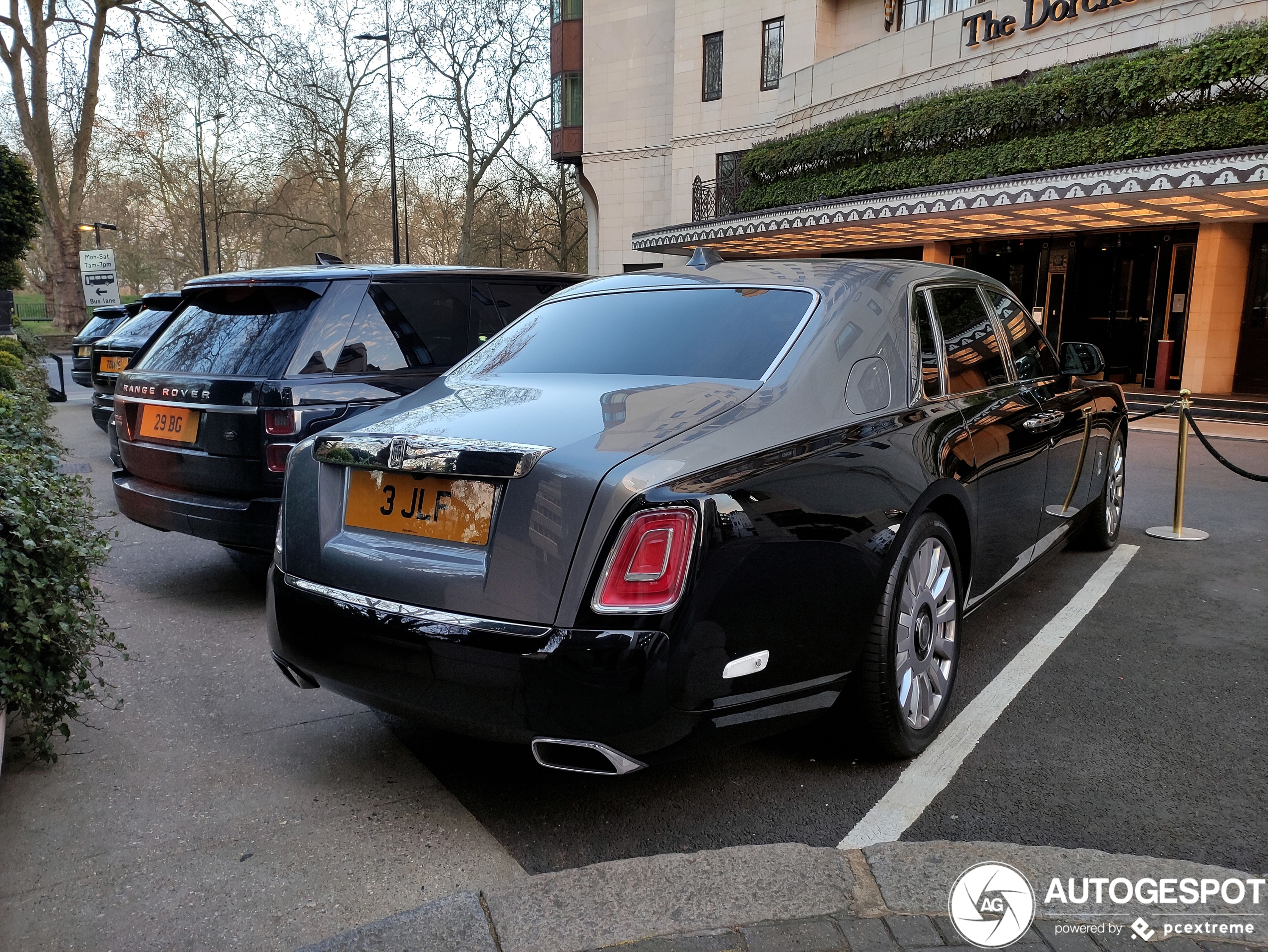 Rolls-Royce Phantom VIII EWB