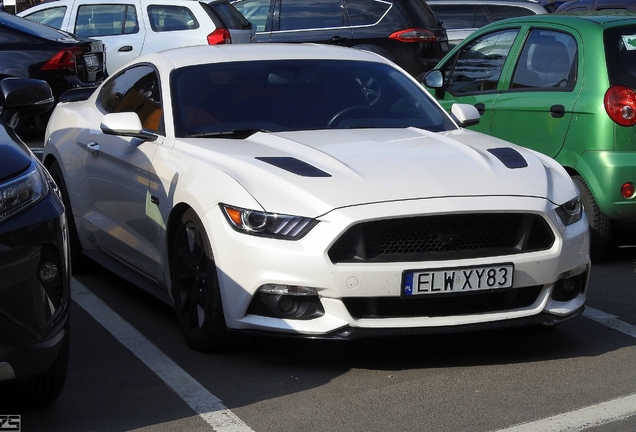 Ford Mustang GT 2015