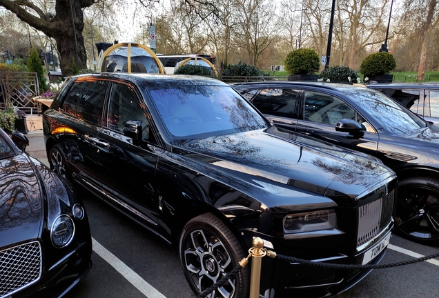 Rolls-Royce Cullinan Black Badge