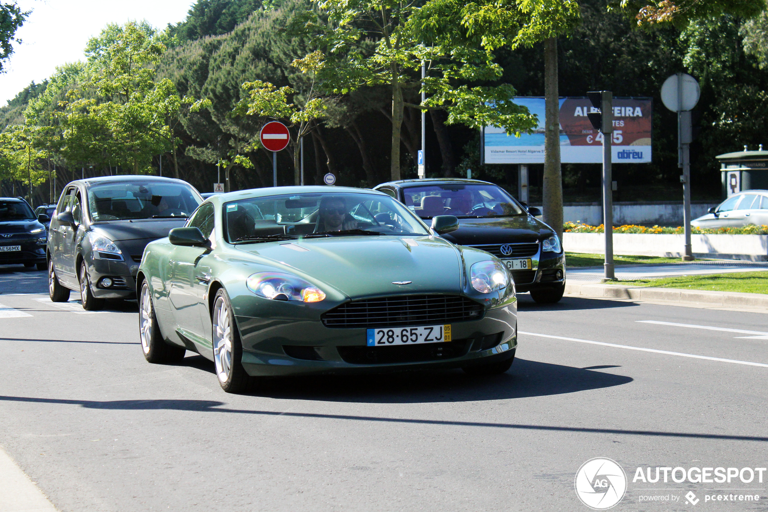 Aston Martin DB9