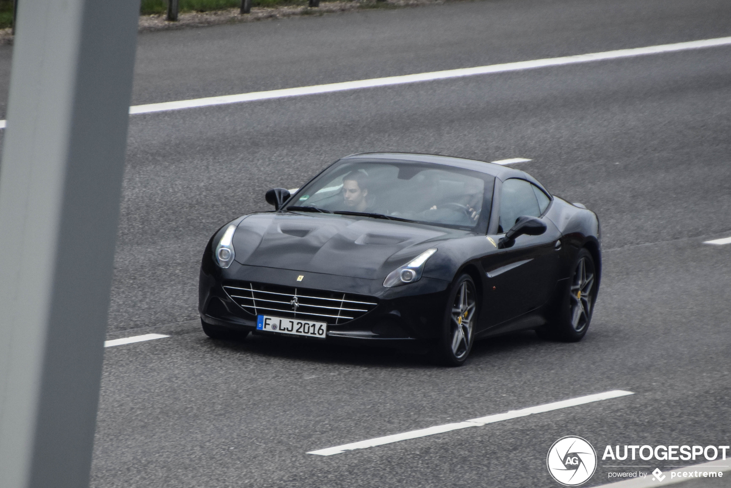 Ferrari California T