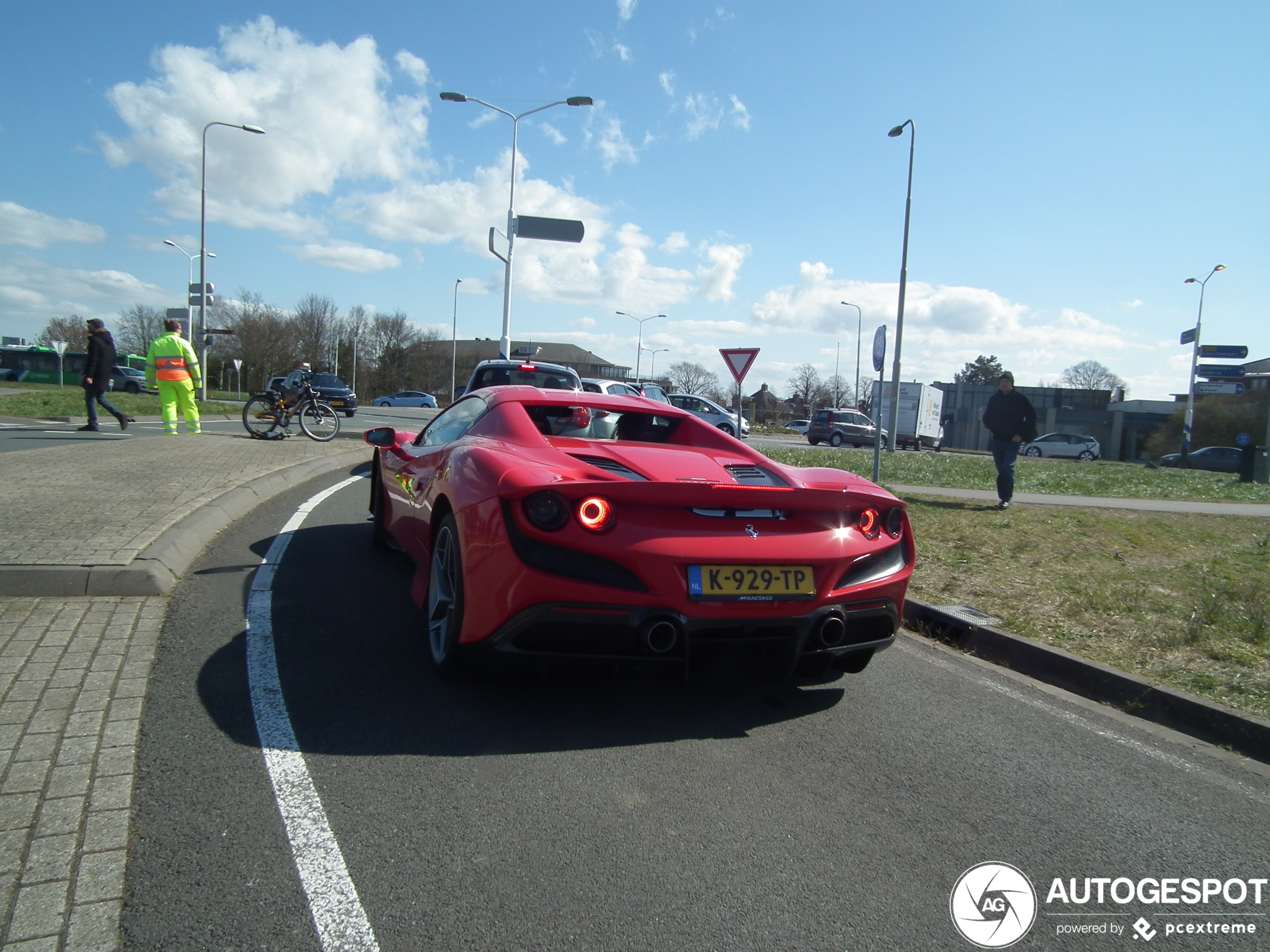 Ferrari F8 Spider