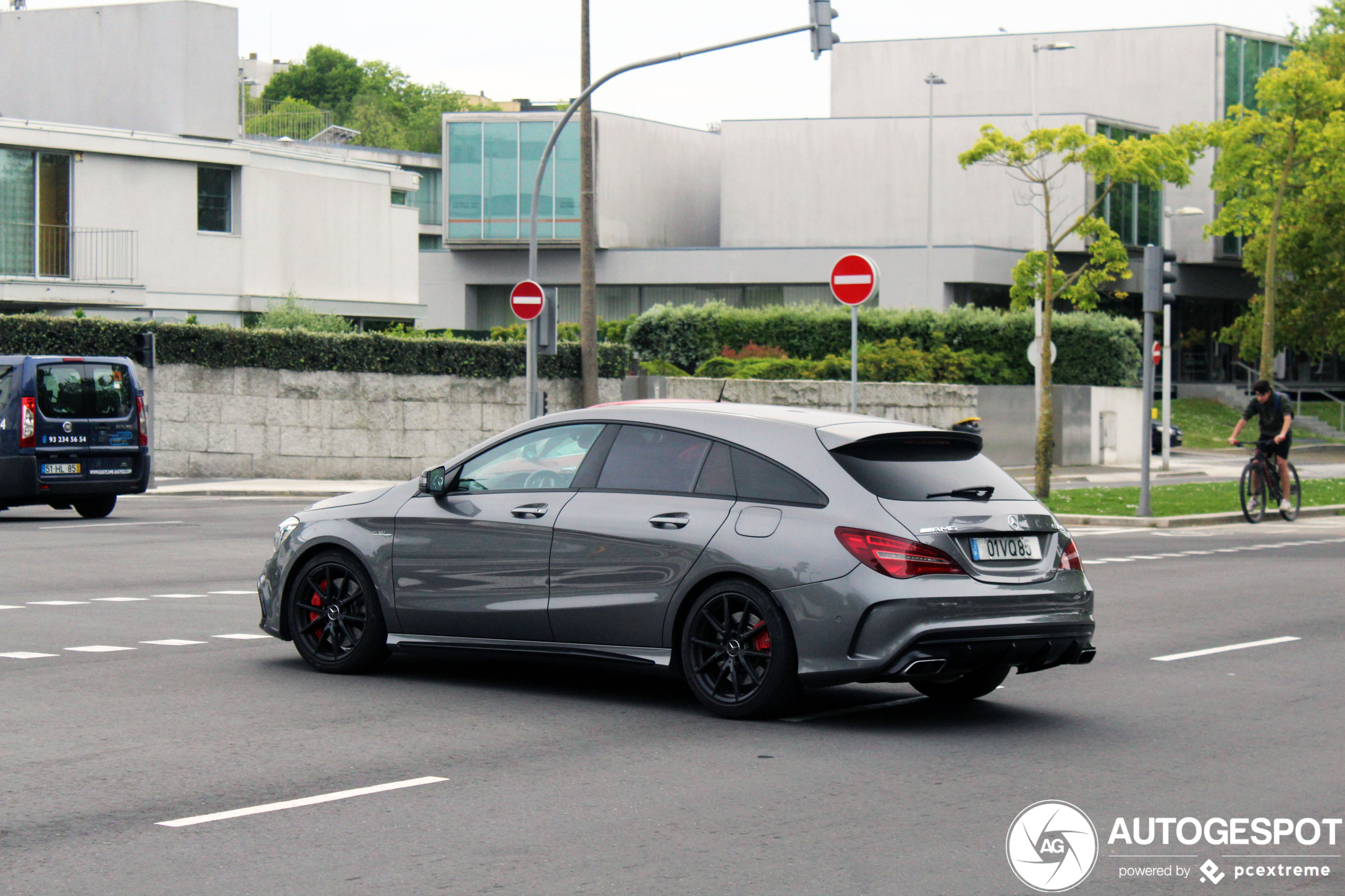 Mercedes-AMG CLA 45 Shooting Brake X117 2017