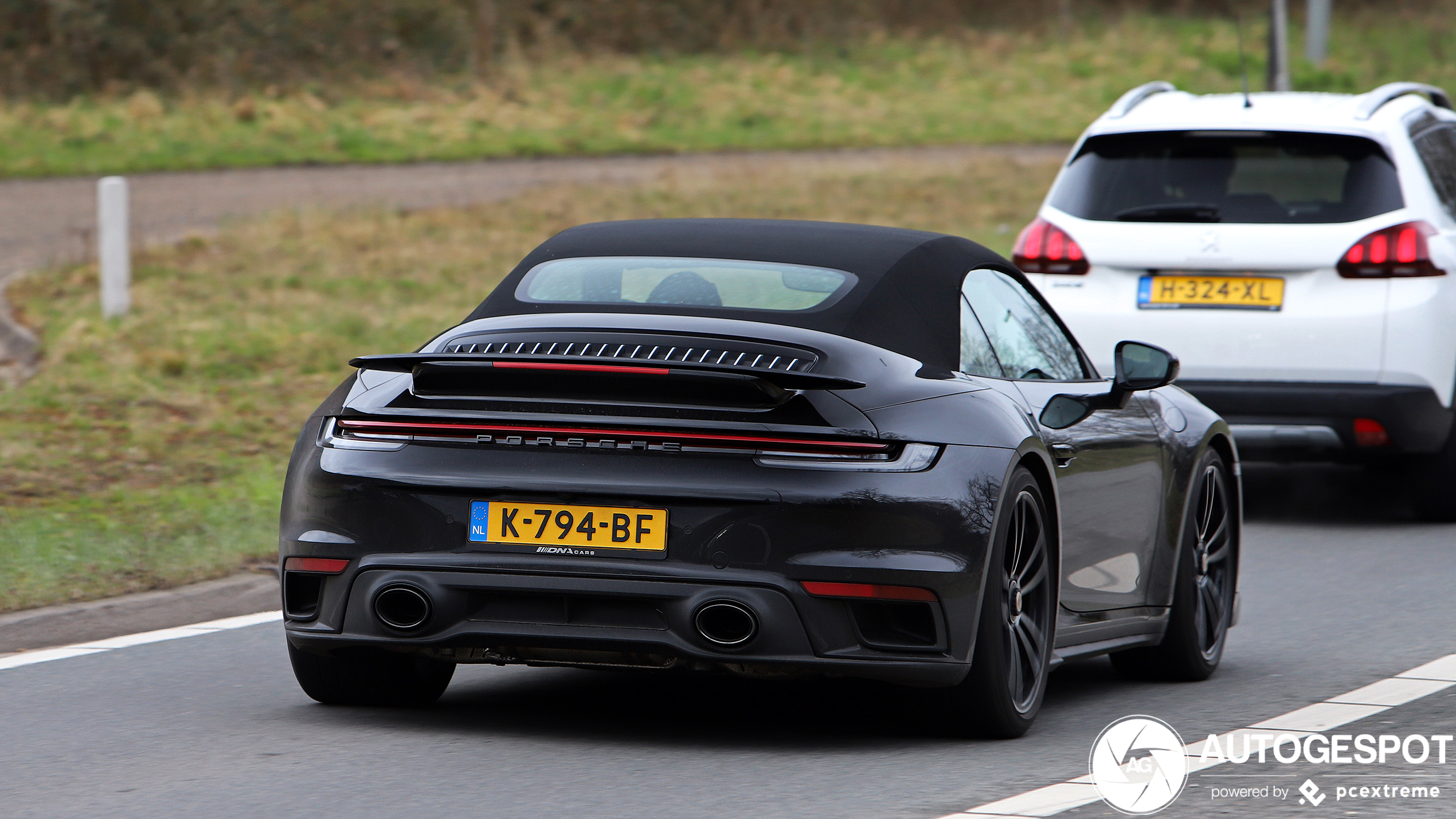 Porsche 992 Turbo S Cabriolet