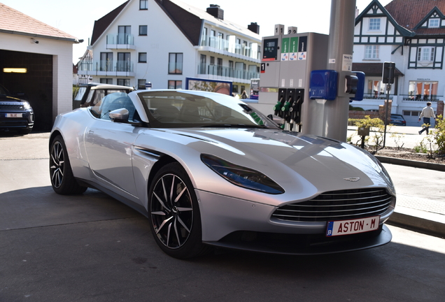 Aston Martin DB11 V8 Volante