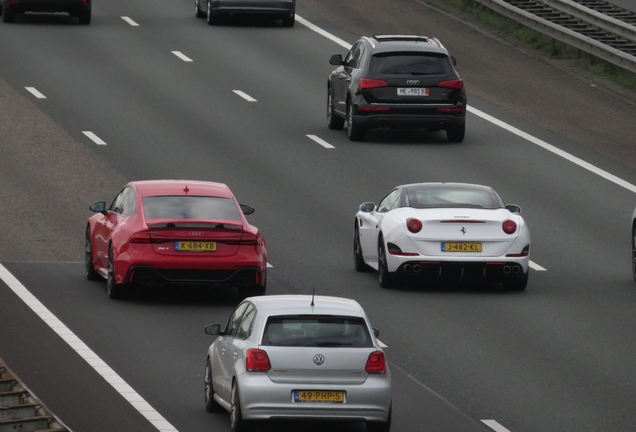 Ferrari California T