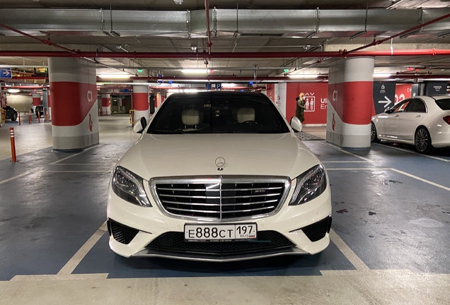 Mercedes-Benz S 63 AMG V222