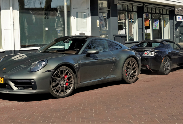 Porsche 992 Carrera 4S