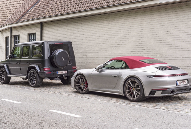 Porsche 992 Carrera 4S Cabriolet