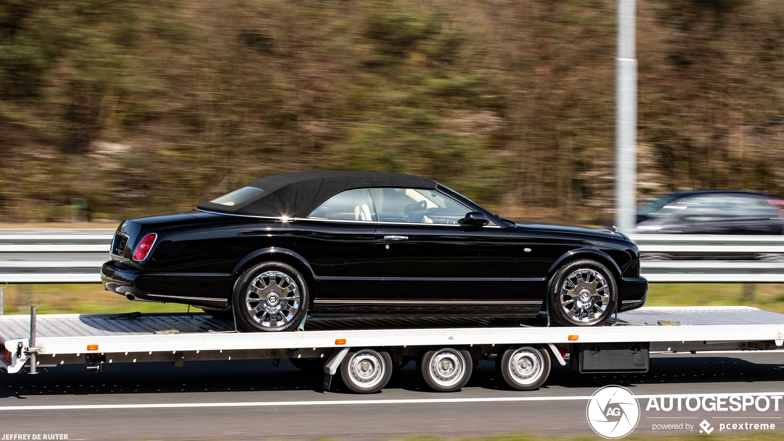 Bentley Azure 2006