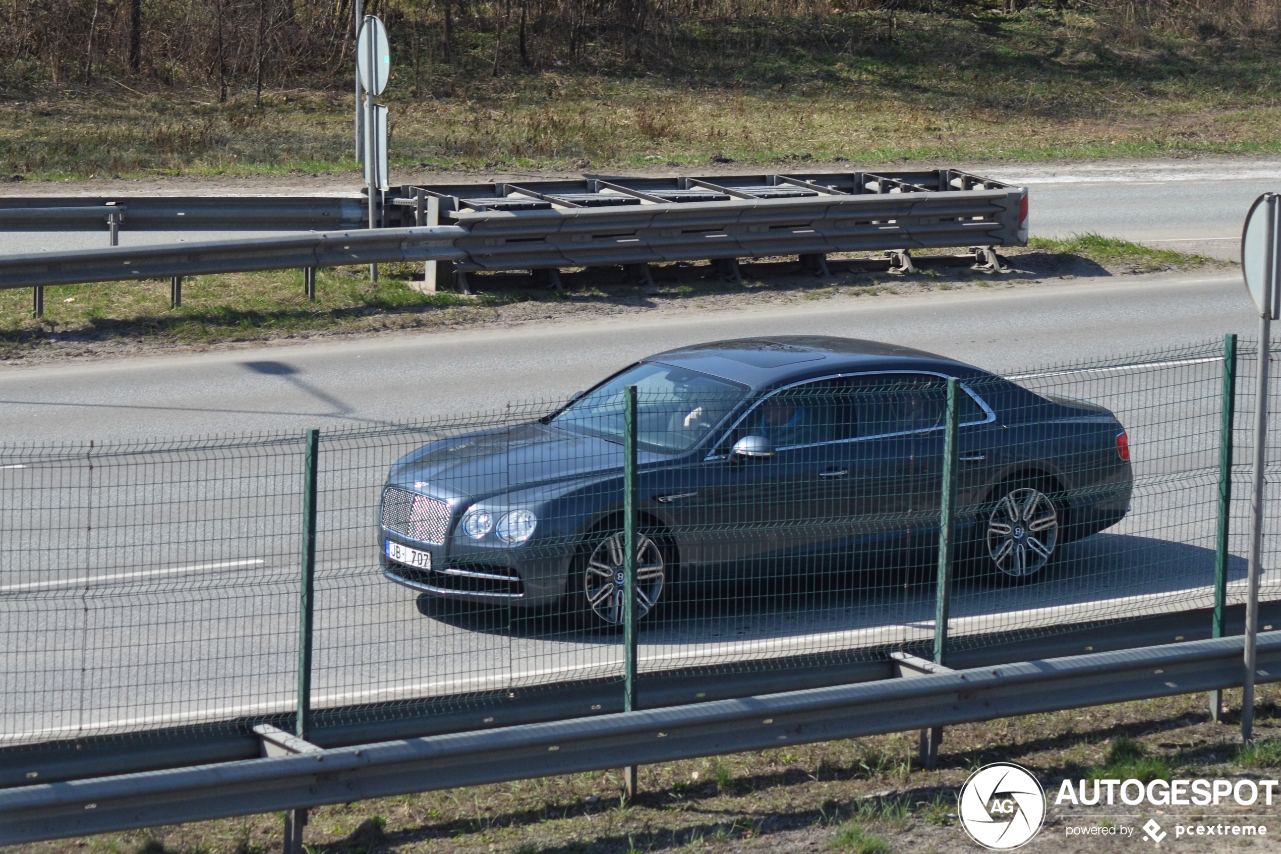 Bentley Flying Spur W12