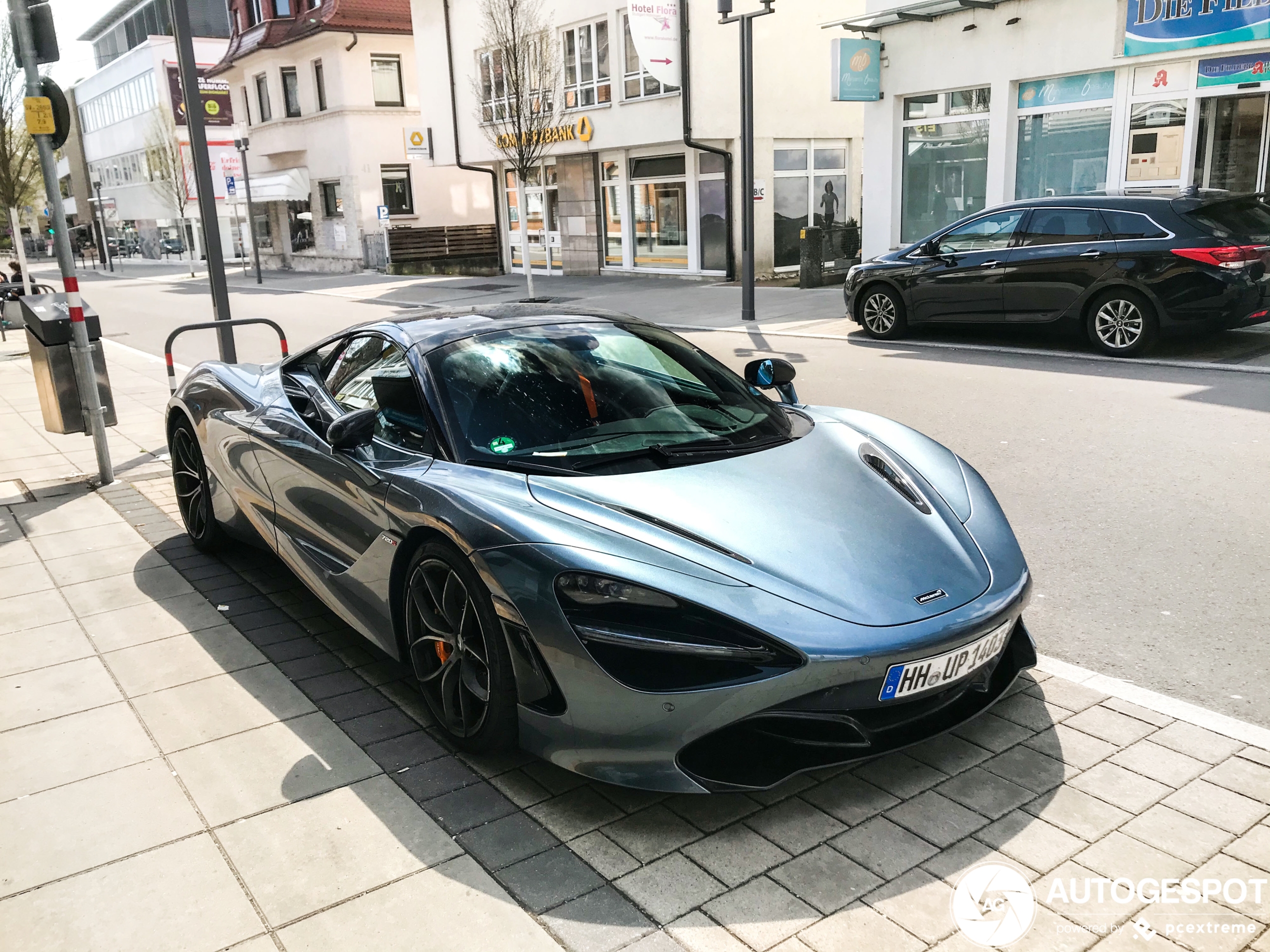 McLaren 720S Spider