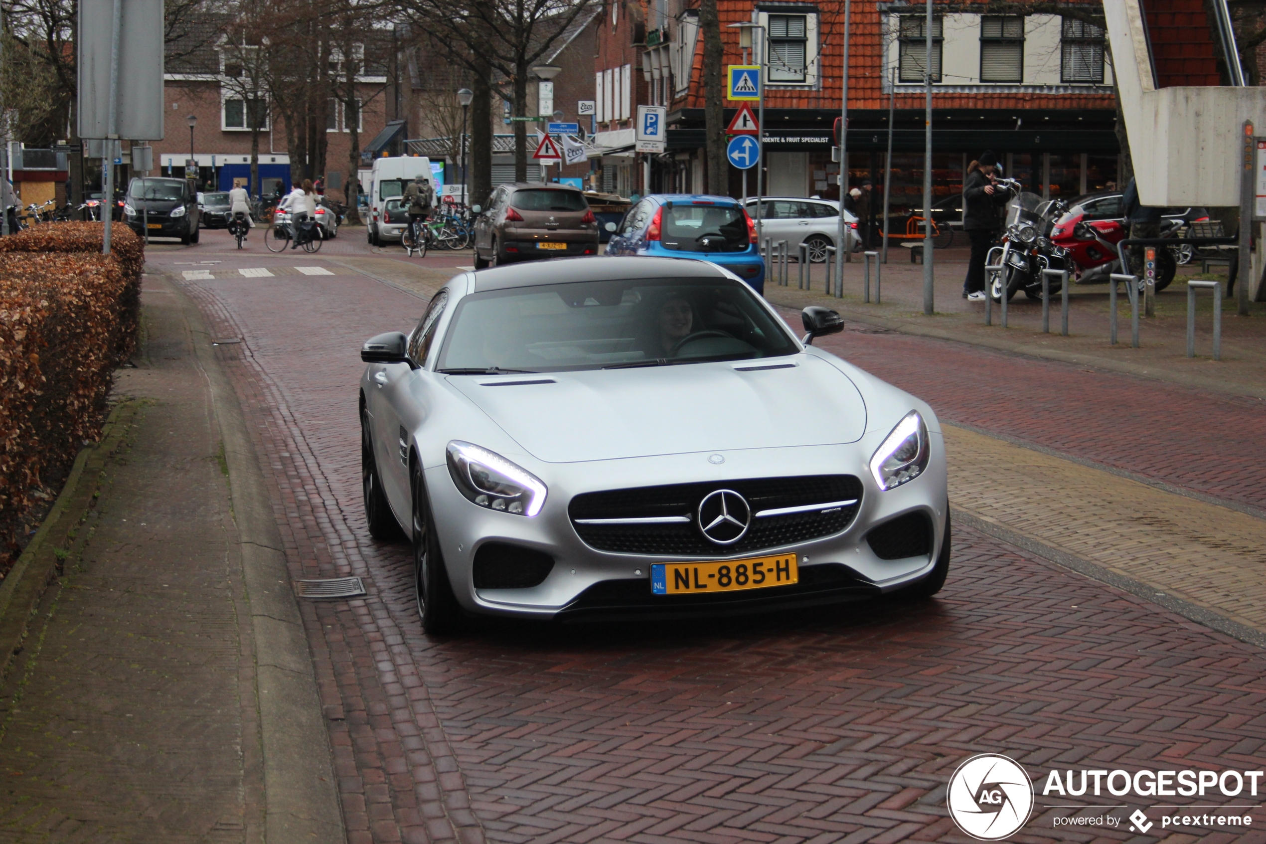 Mercedes-AMG GT S C190