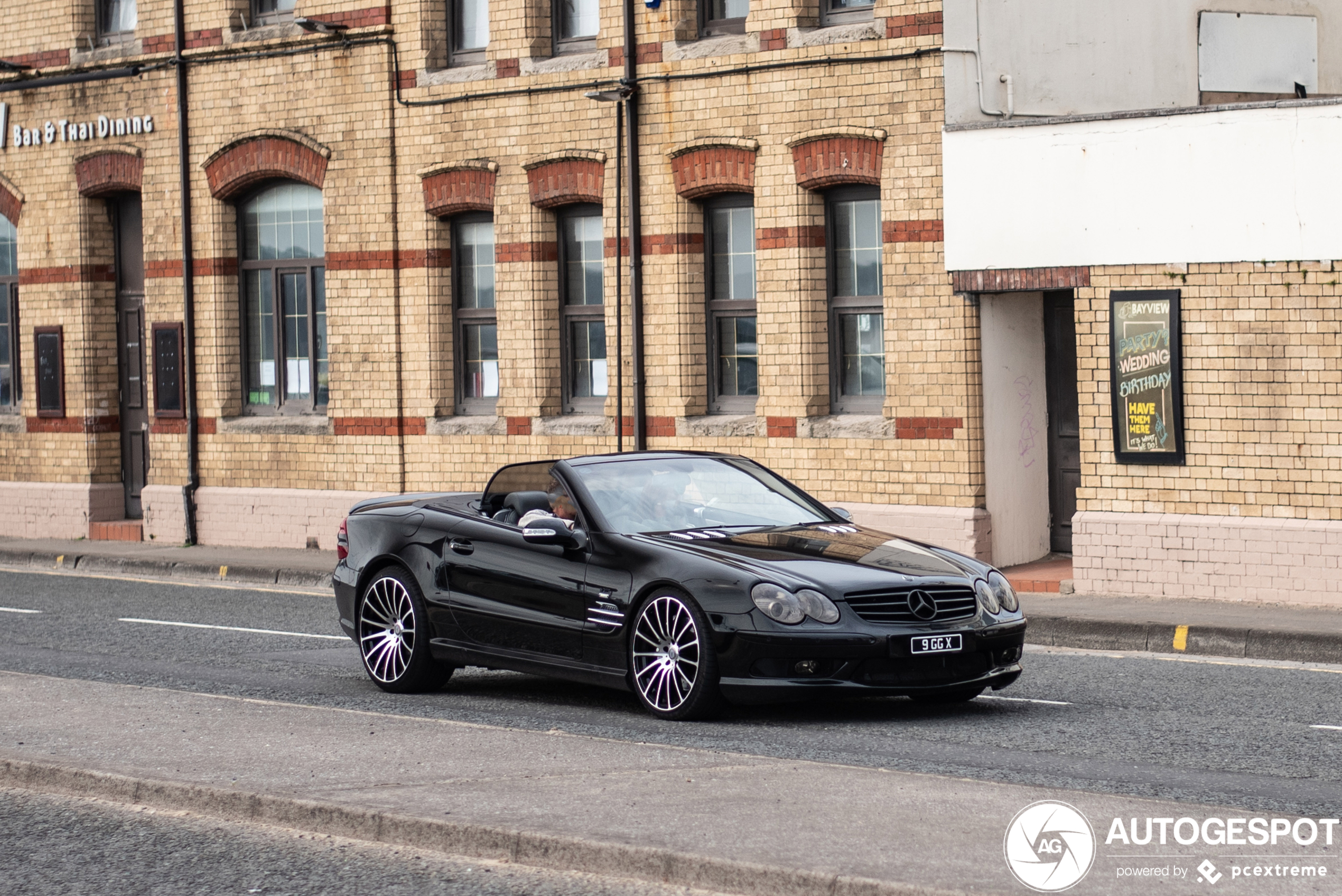 Mercedes-Benz SL 55 AMG R230