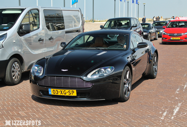 Aston Martin V8 Vantage