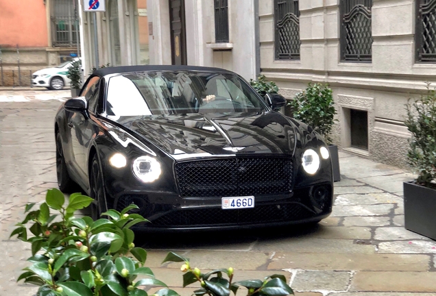 Bentley Continental GTC 2019