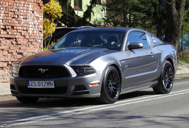 Ford Mustang GT 2013