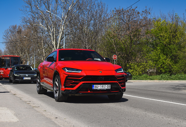 Lamborghini Urus