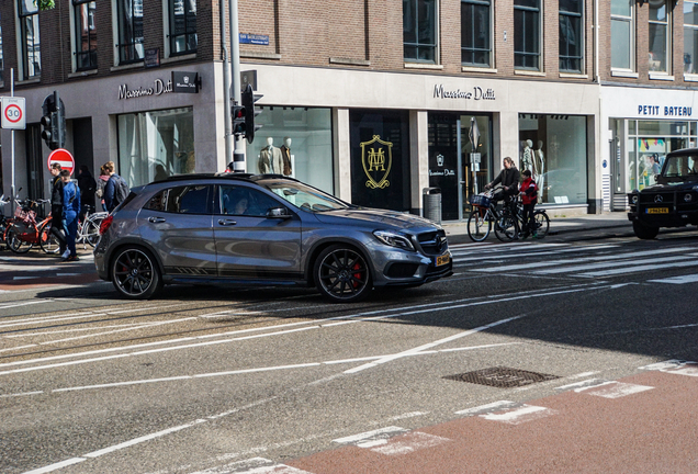 Mercedes-Benz GLA 45 AMG X156