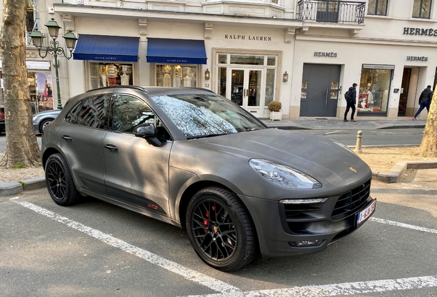 Porsche 95B Macan GTS