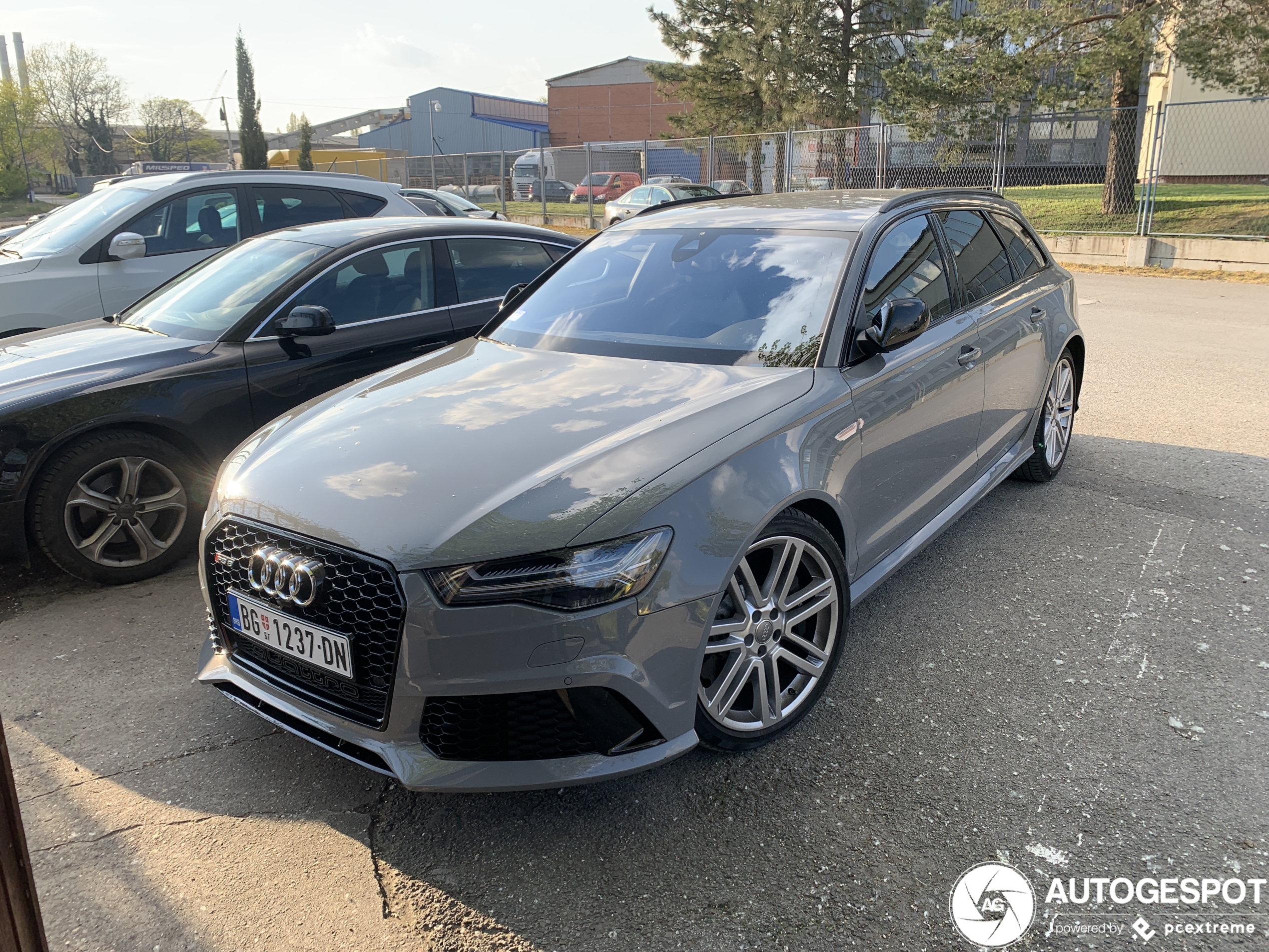 Audi RS6 Avant C7 2015