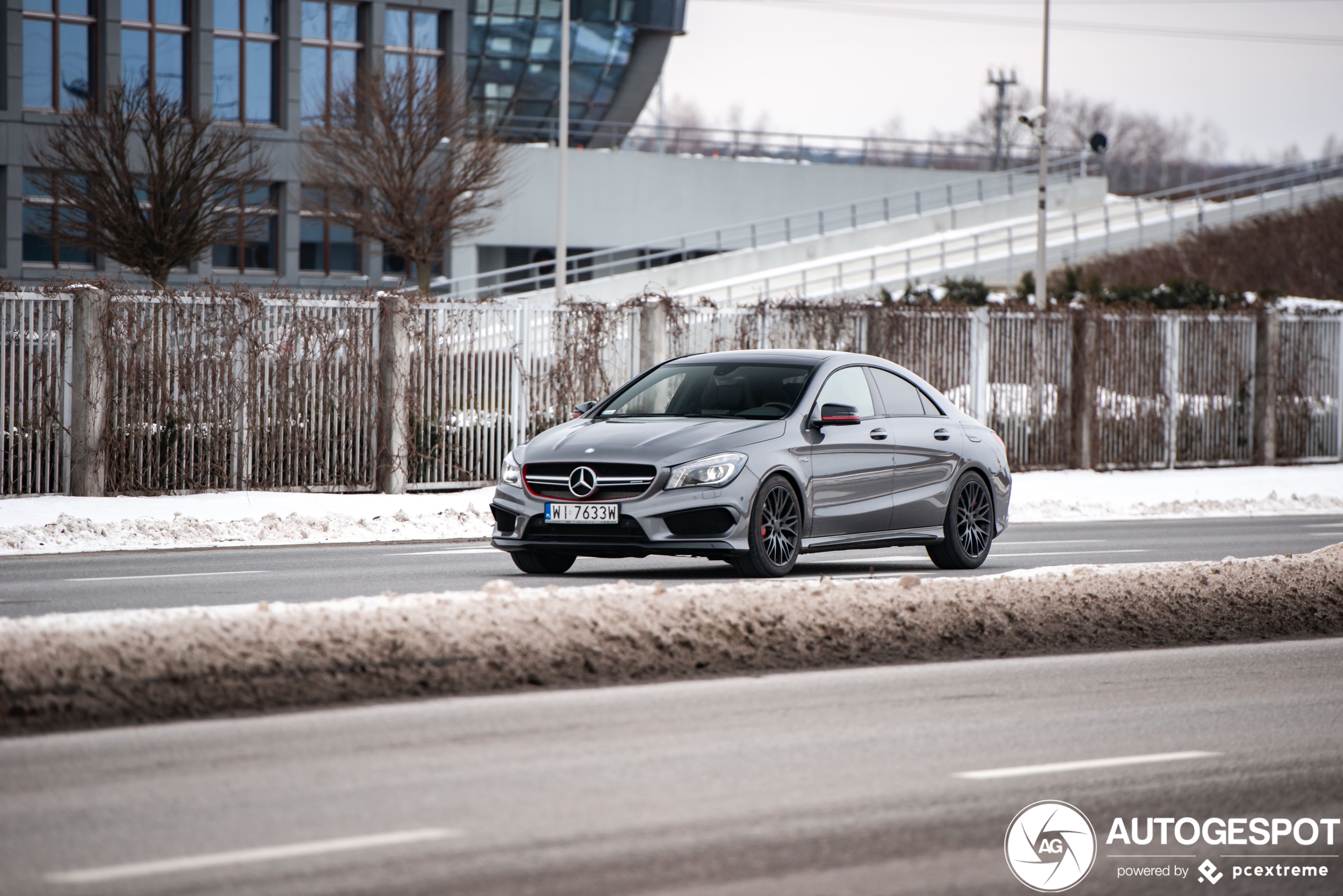 Mercedes-Benz CLA 45 AMG C117