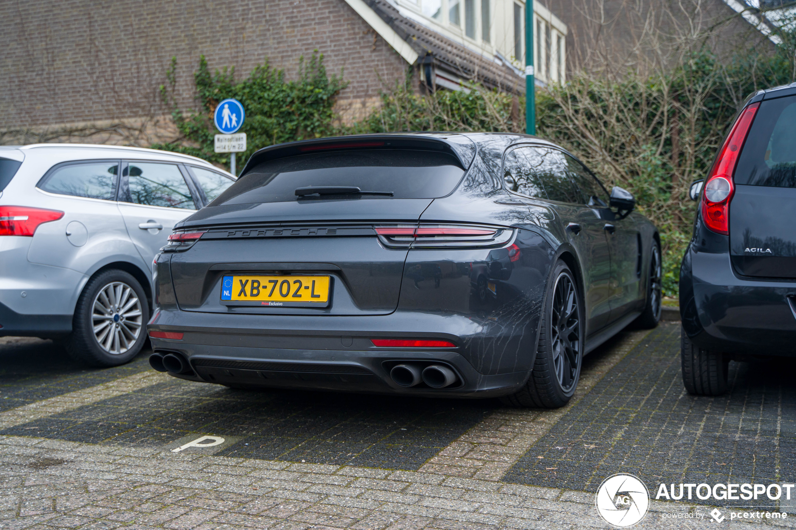 Porsche 971 Panamera Turbo S E-Hybrid Sport Turismo