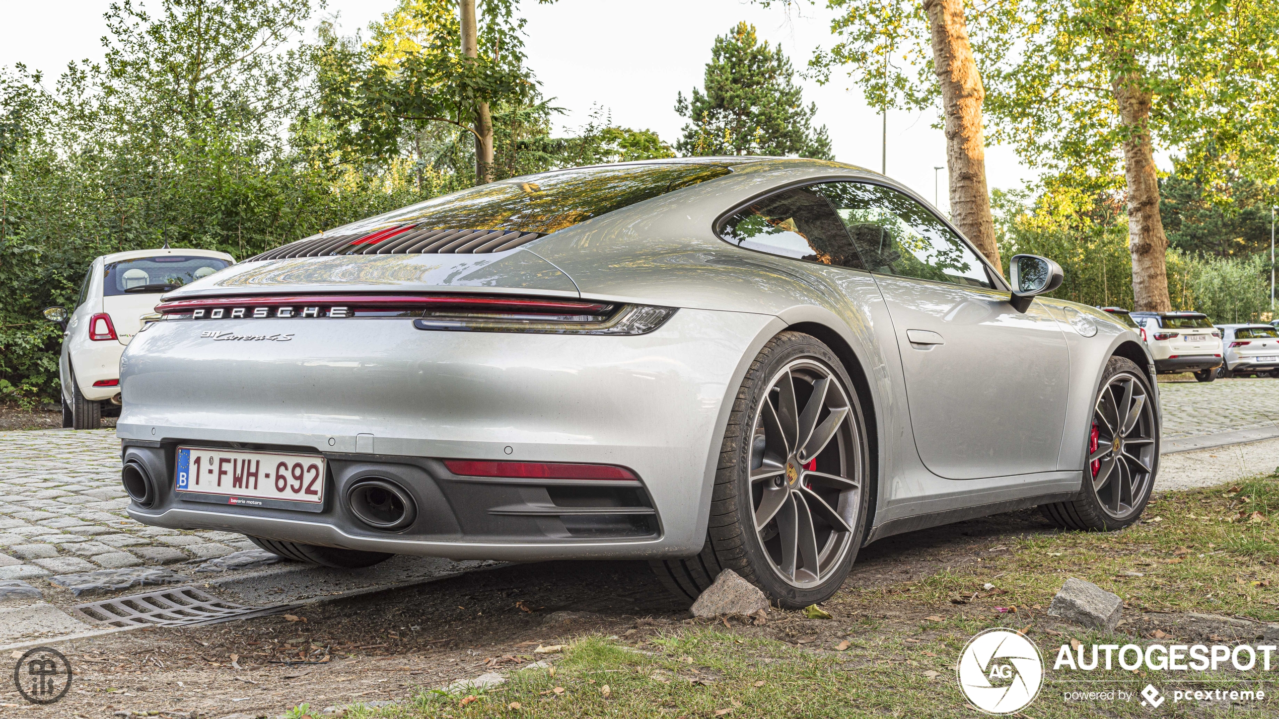 Porsche 992 Carrera 4S