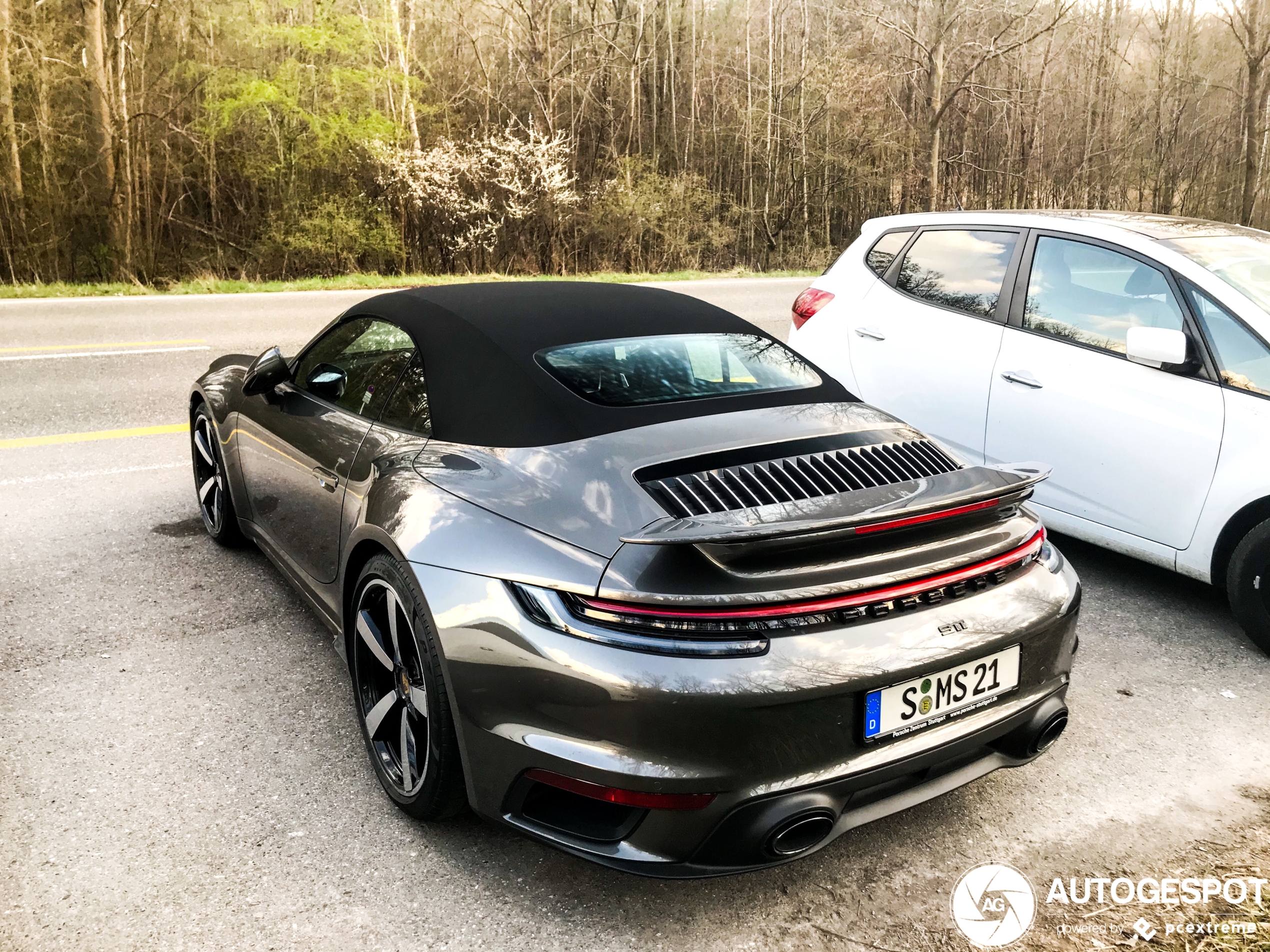 Porsche 992 Turbo Cabriolet