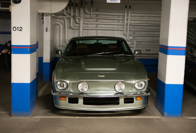 Aston Martin V8 Vantage 1977-1989