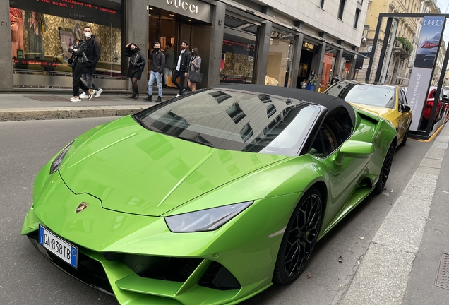 Lamborghini Huracán LP640-4 EVO Spyder