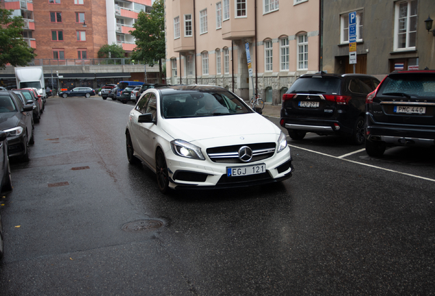 Mercedes-Benz A 45 AMG