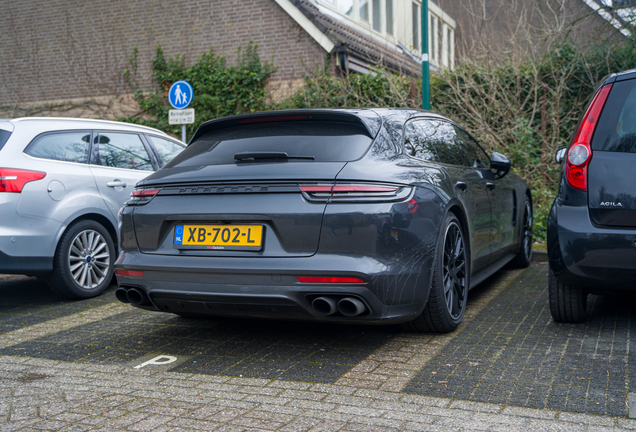 Porsche 971 Panamera Turbo S E-Hybrid Sport Turismo