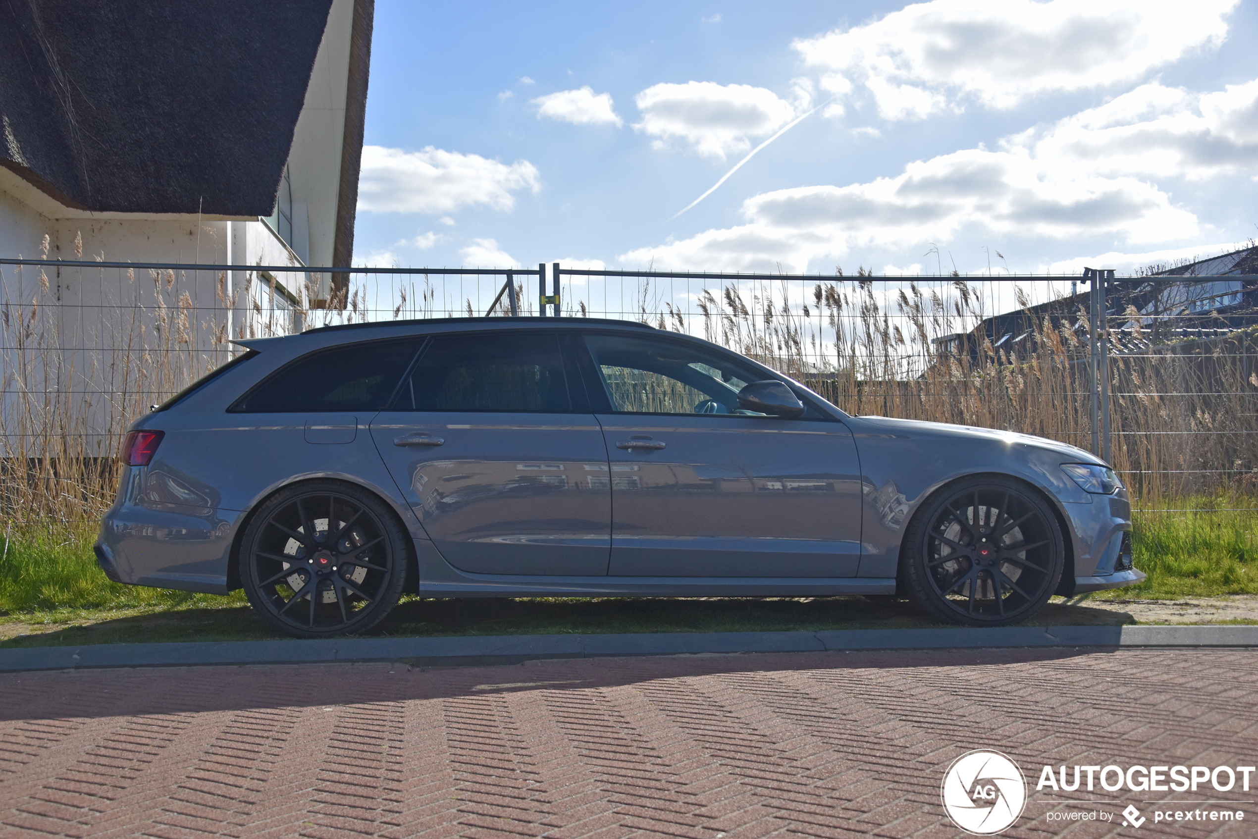 Audi RS6 Avant C7 2015