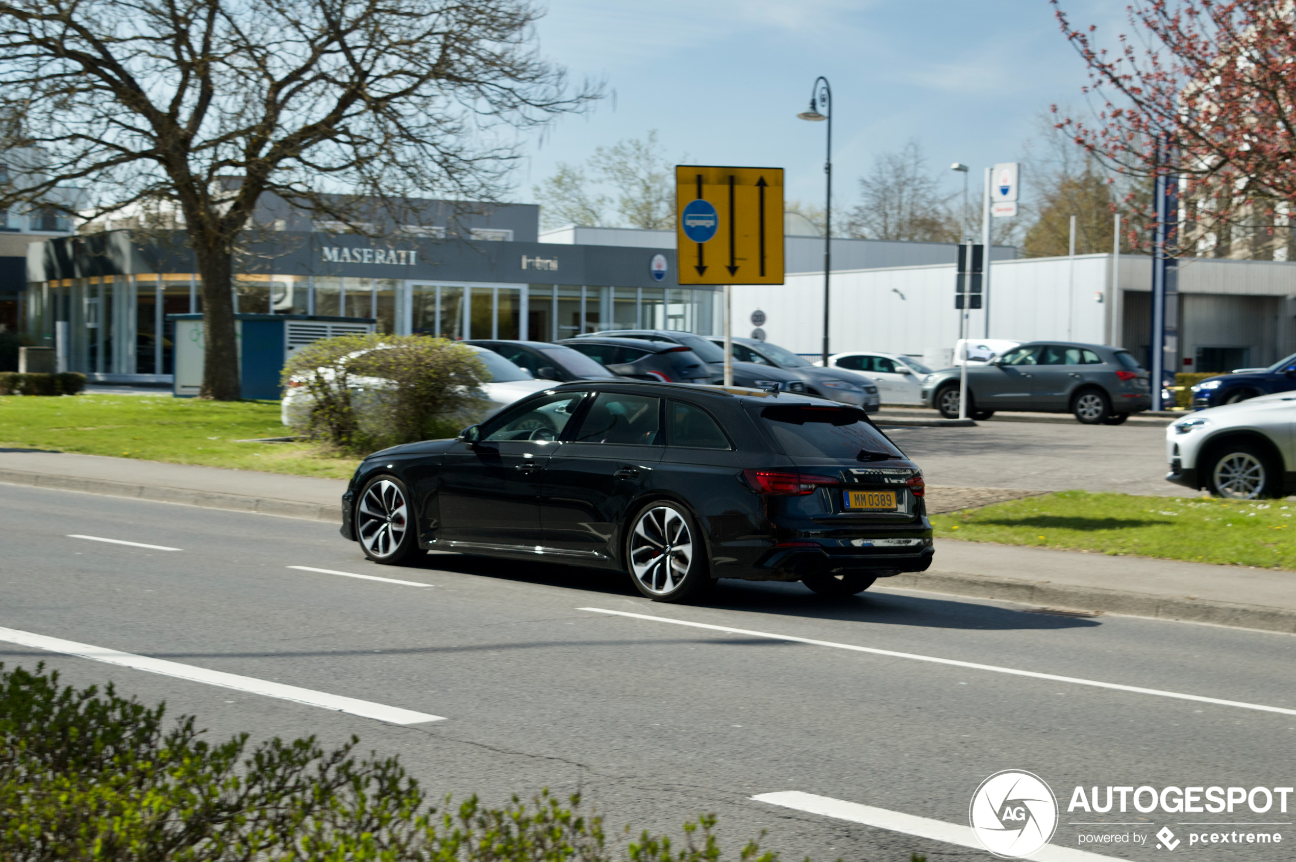 Audi RS4 Avant B9