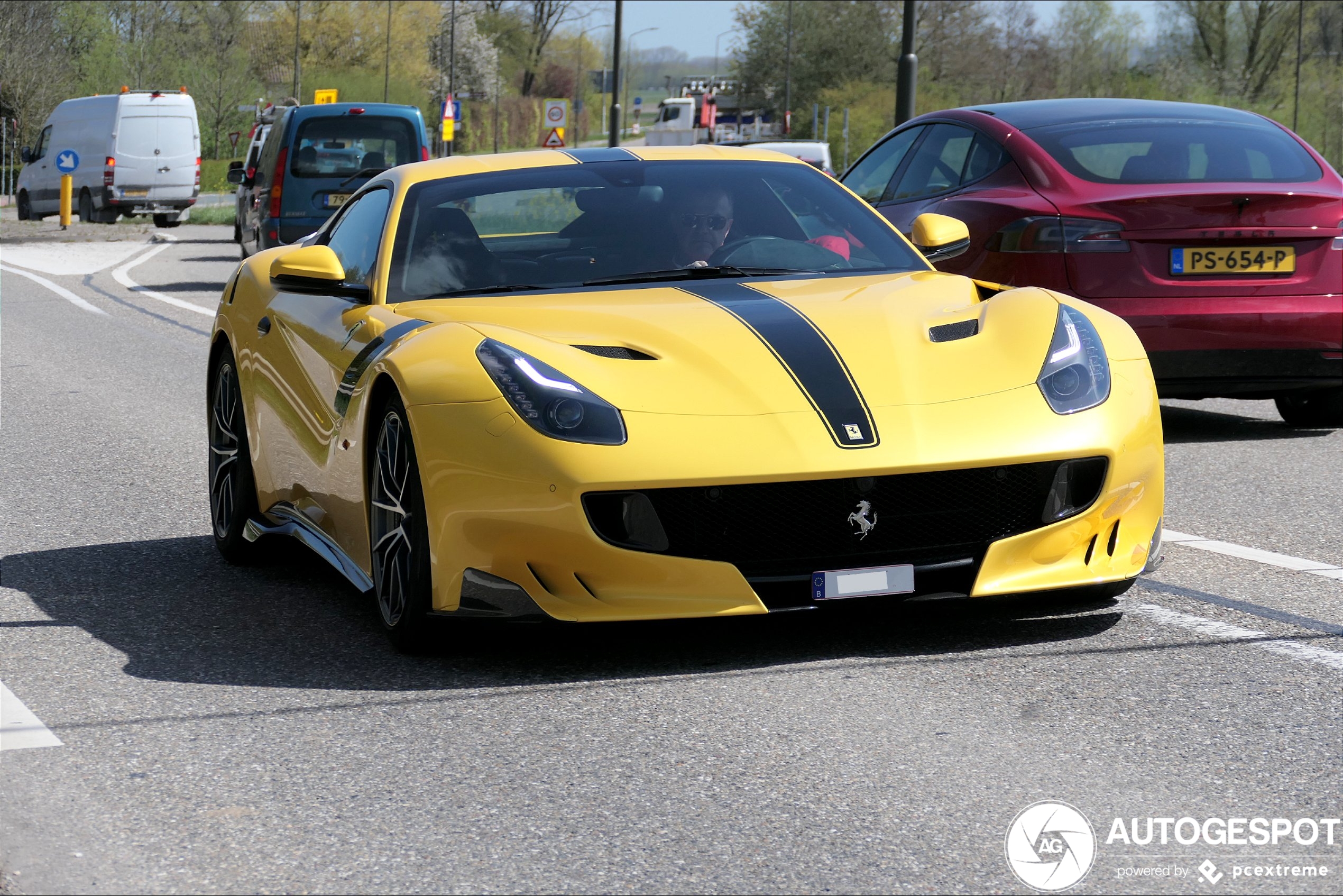 Ferrari F12tdf