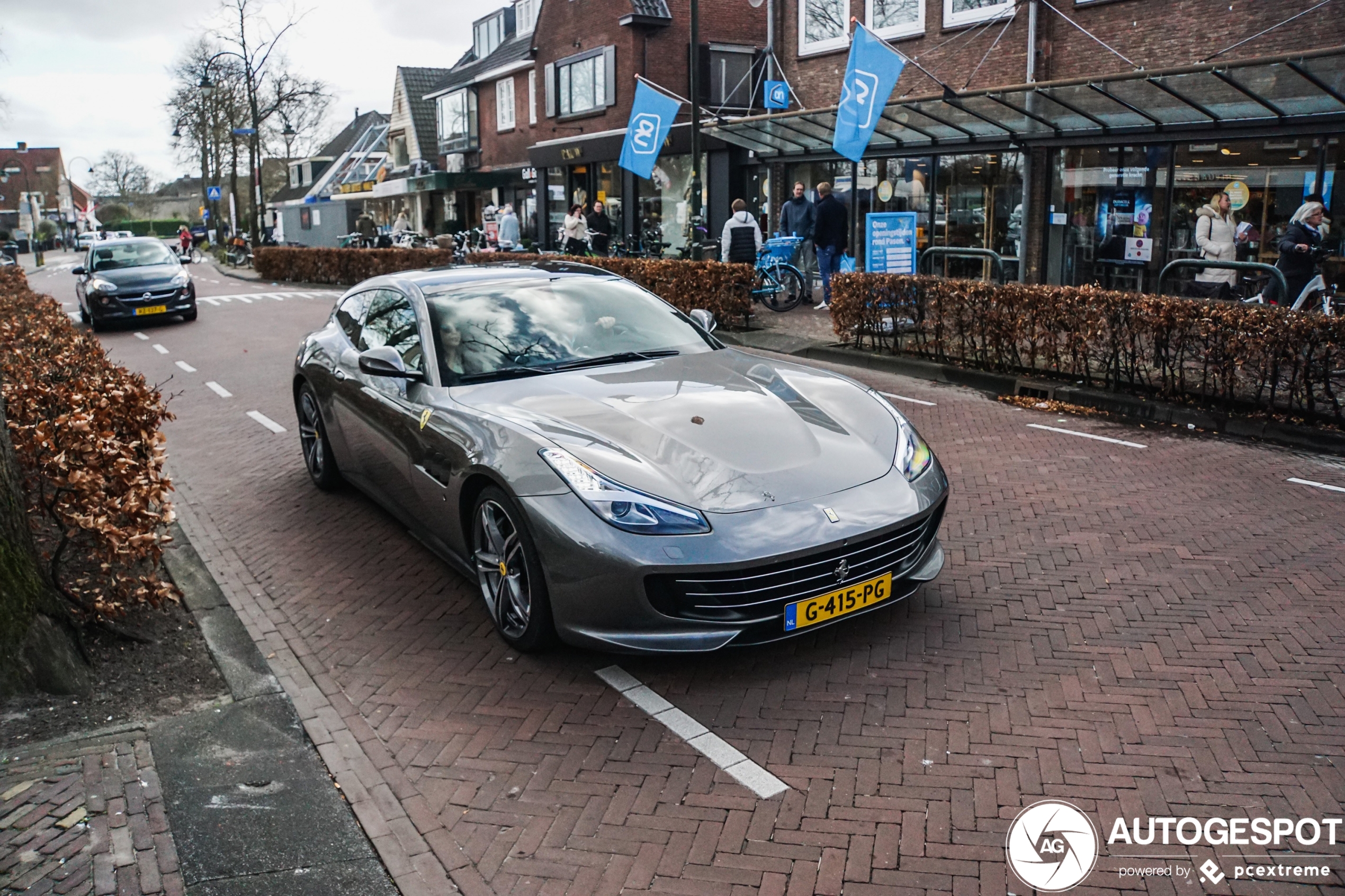 Ferrari GTC4Lusso